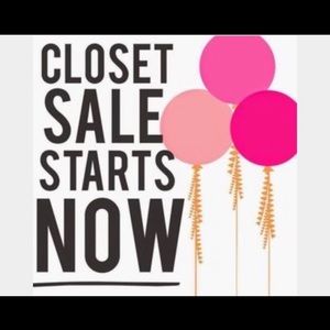 SALE! Bundle and send me an offer!🎉